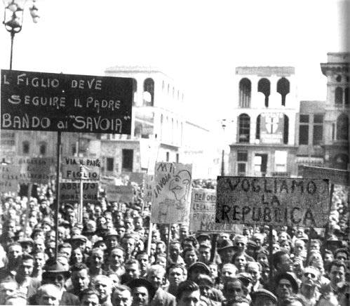 Manifestazione repubblicana a Roma.