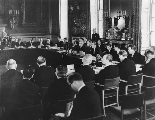 L'assemblea istitutiva del Consiglio d'Europa a Londra.