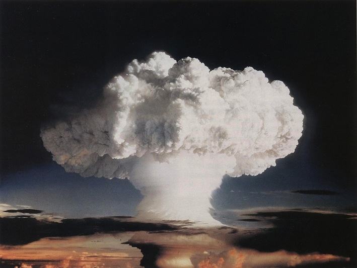L'esplosione nell'atollo di Eniwetok fu la prima di una bomba all'idrogeno.