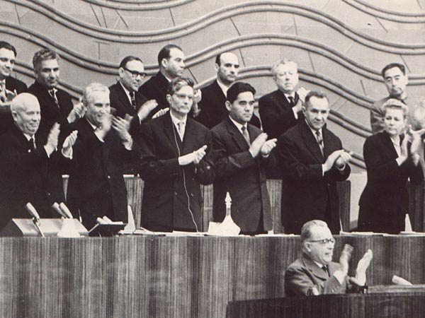 Togliatti interviene al XX congresso.