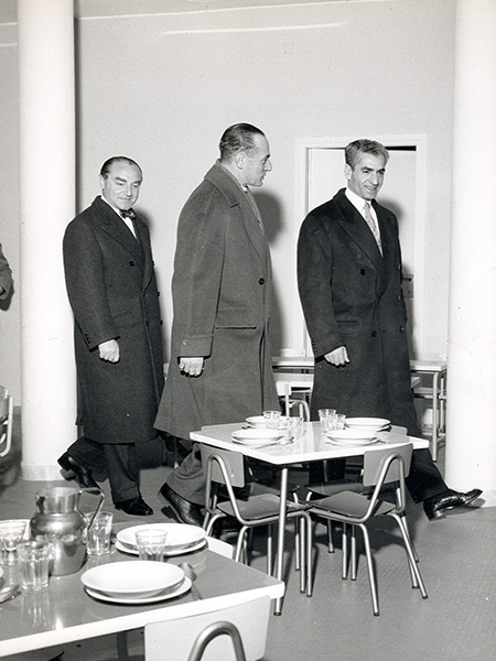 Enrico Mattei in Iran con lo Scià Reza Pahlavi.