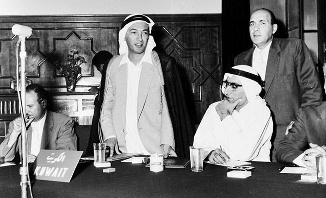 Ahmed Sayed Omar, capo della delegazione del Kuwait alla conferenza di Baghdad.