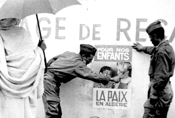 In Algeria si esulta per gli accordi di Evian.