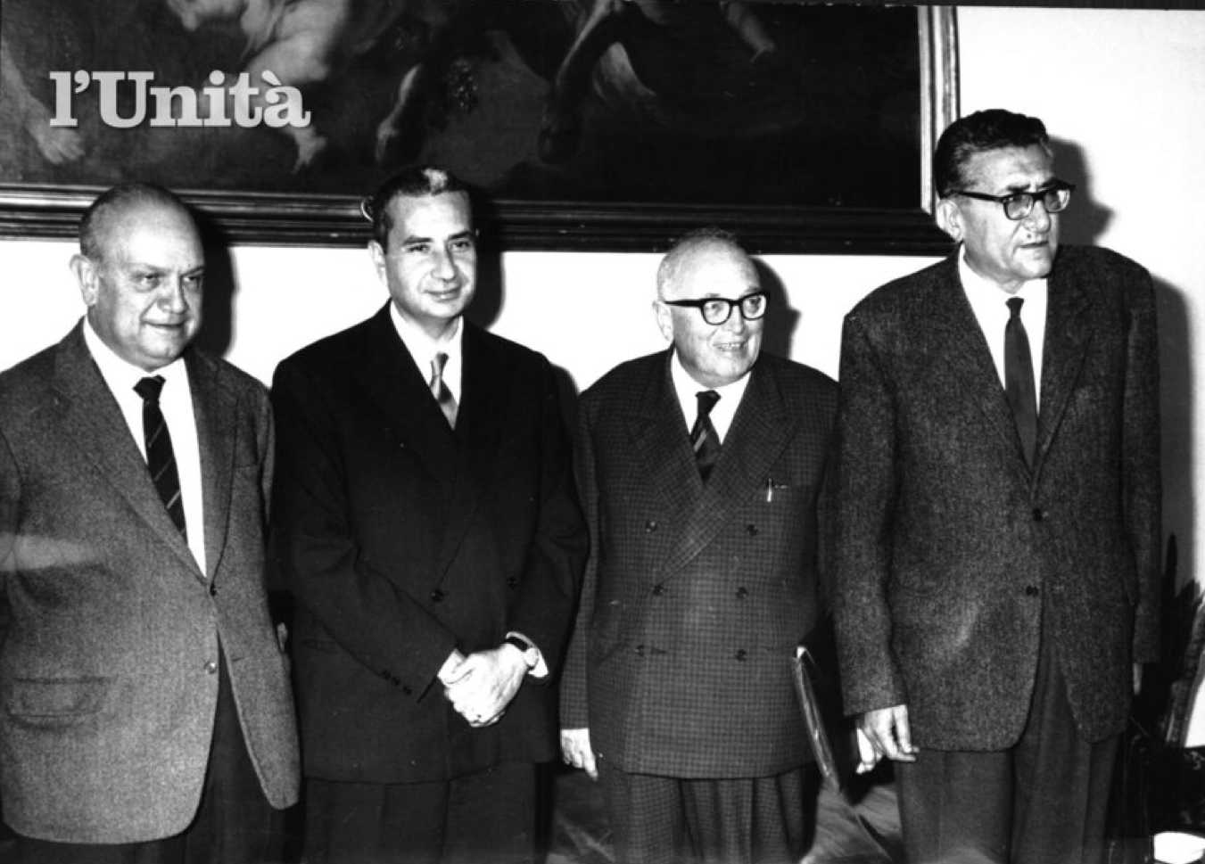 L'incontro di Moro con la delegazione socialista formata da Nenni, De Martino e Lombardi.