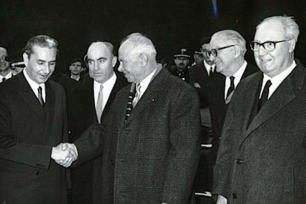 Podgornyj (al centro) in visita in Italia con Moro e Saragat.