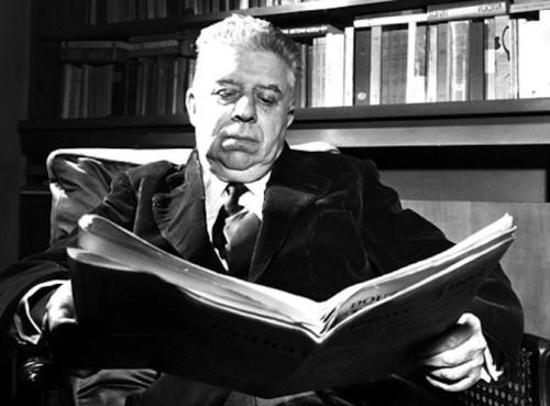 Il poeta Eugenio Montale nominato senatore a vita dal Presidente Saragat.