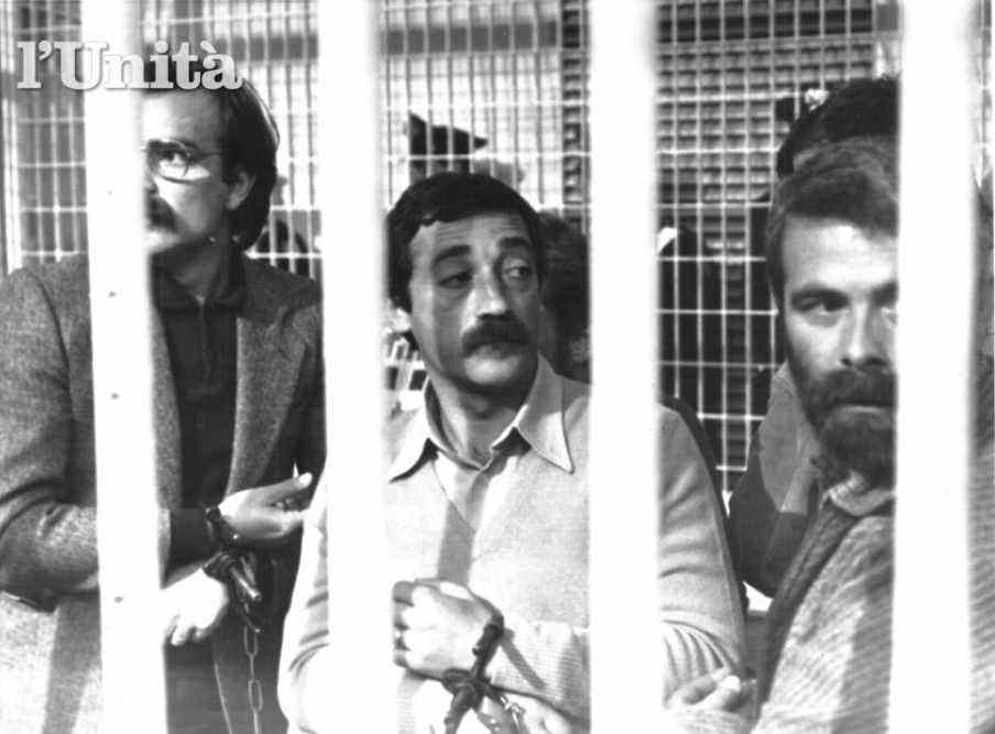 Mario Moretti e altri brigatisti condannati il 14 marzo 1985 nel processo d'appello per l'uccisione di Aldo Moro.