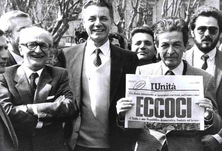 Berlinguer alla manifestazione di Roma contro il decreto Craxi sulla scala mobile.