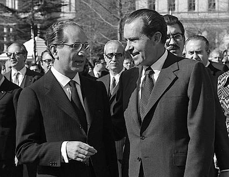 Emilio Colombo con Nixon durante la sua visita negli Usa del febbraio 1971.