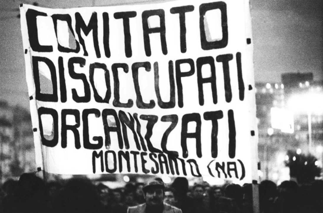Manifestazione di disoccupati organizzati a Napoli nel luglio 1976.