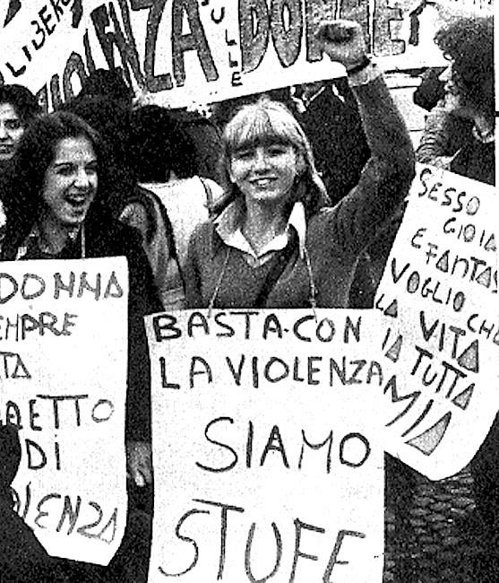 Manifestazione del 1976 contro la violenza sulle donne.