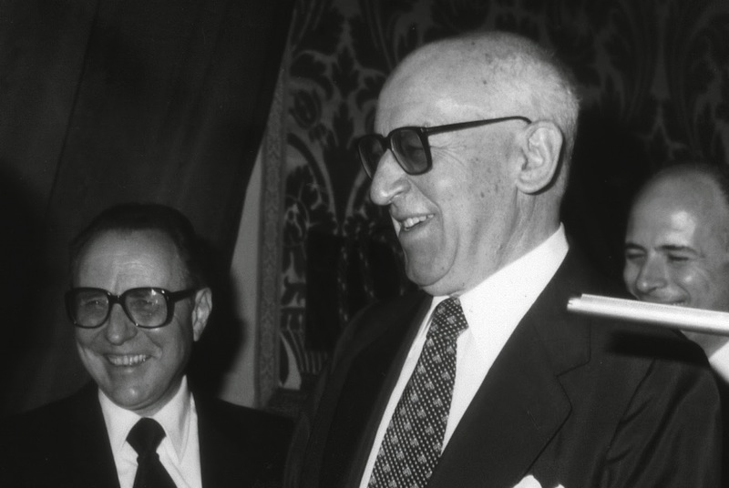 Paolo Baffi (a destra), governatore della Banca d'Italia, e il suo successore Carlo Azeglio Ciampi.