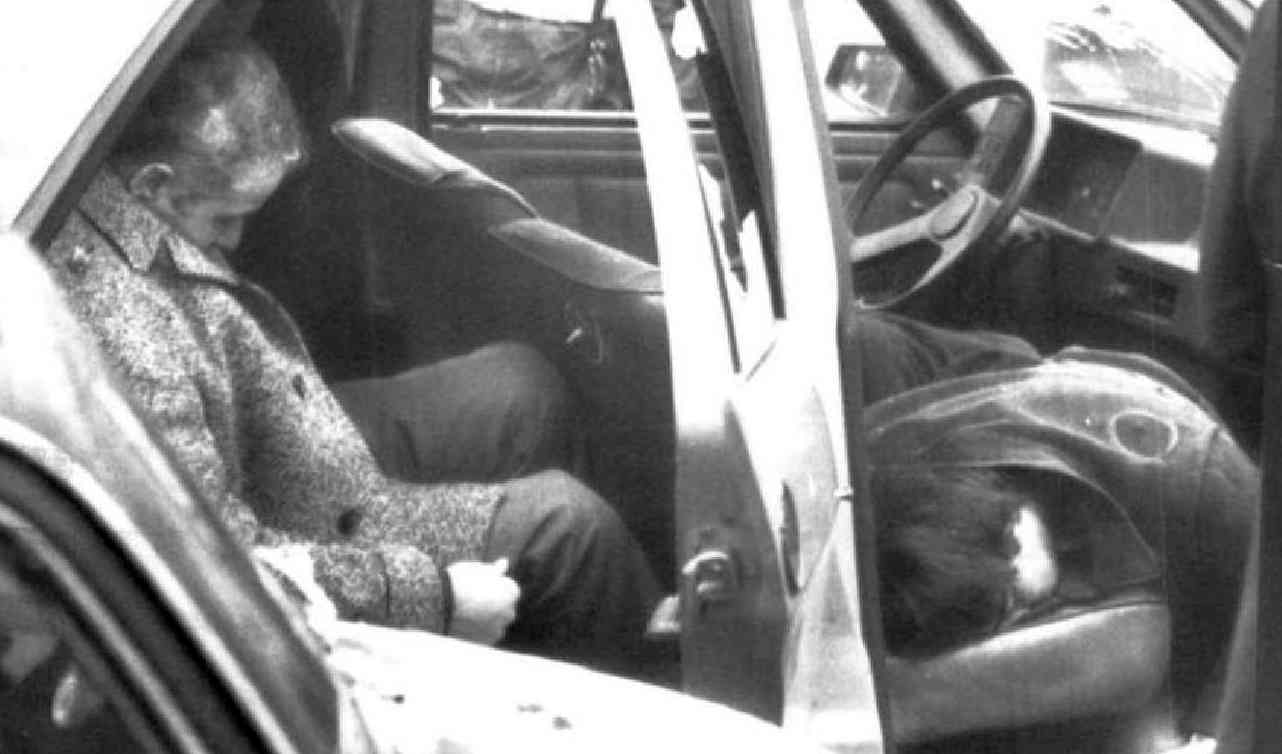 Gli agenti di Pubblica sicurezza Santoro, Cestari e Tantulli uccisi a Milano dalle Brigate rosse l'8 gennaio 1980.
