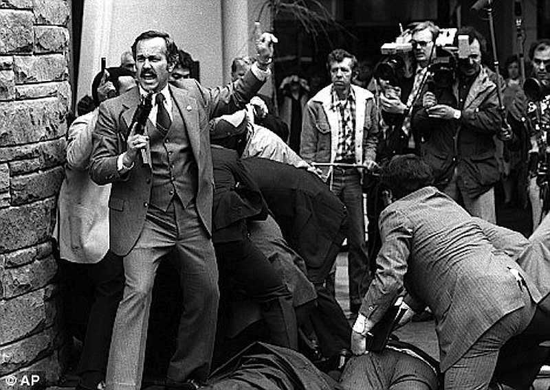 L'attentato al Presidente Usa Reagan del 30 marzo 1981 a Washington.