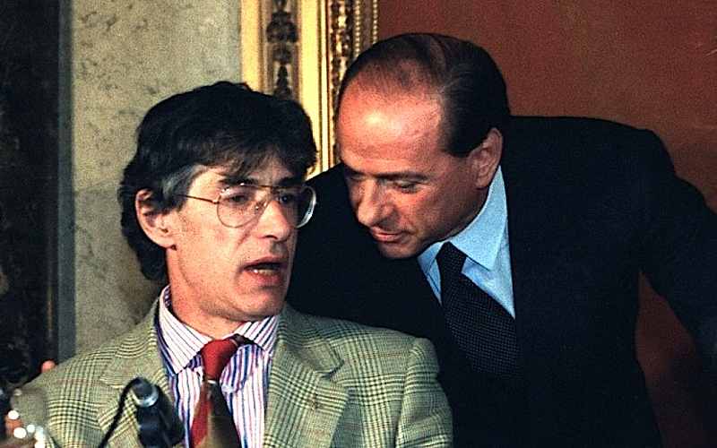 Berlusconi e Bossi (a sinistra nella foto) promotori del Polo delle Libertà.
